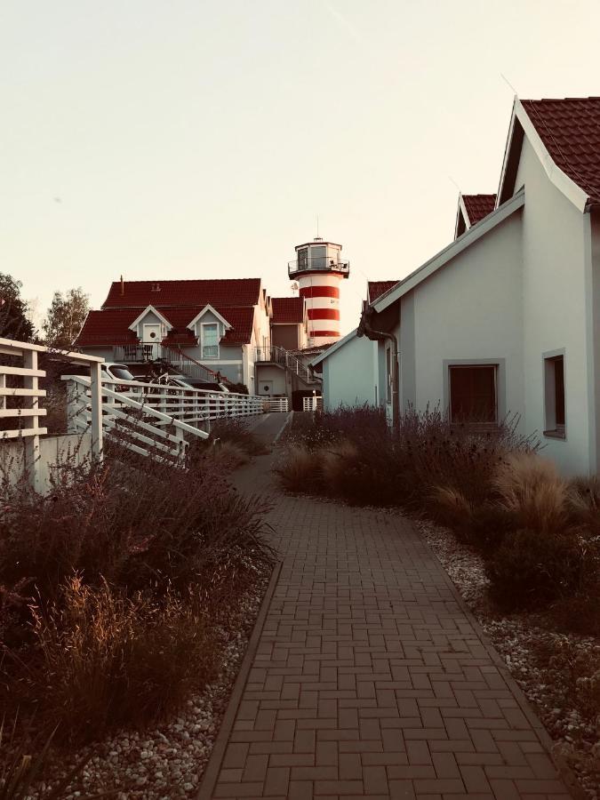 Der Leuchtturm-Gastro Gmbh Hotel Гейерсвалде Екстериор снимка
