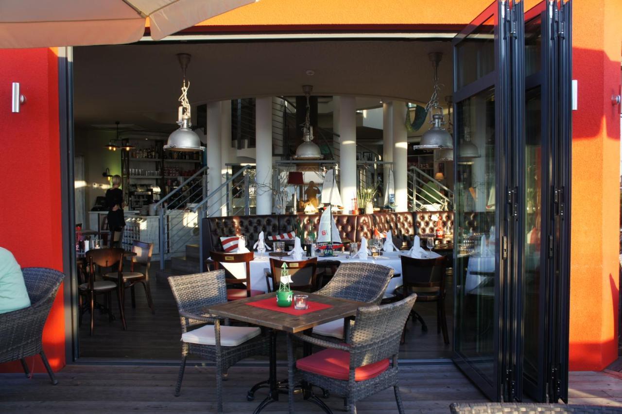 Der Leuchtturm-Gastro Gmbh Hotel Гейерсвалде Екстериор снимка