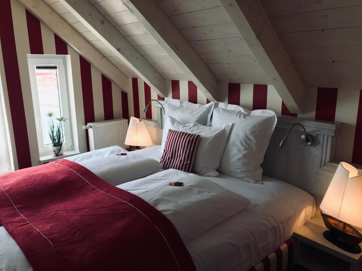 Der Leuchtturm-Gastro Gmbh Hotel Гейерсвалде Екстериор снимка