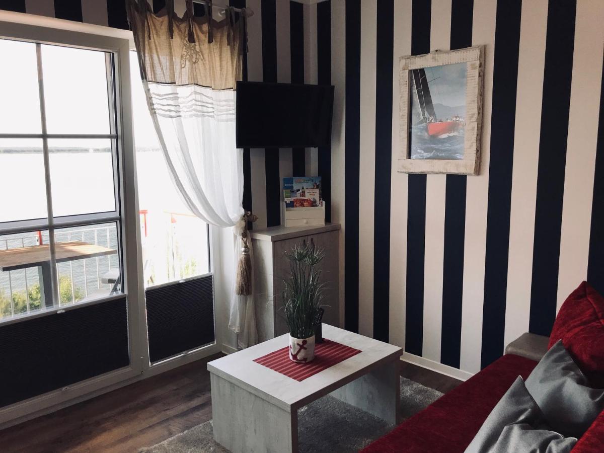 Der Leuchtturm-Gastro Gmbh Hotel Гейерсвалде Екстериор снимка